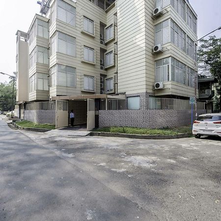 Oyo 16703 Hotel The Platinum Kolkata Exterior photo